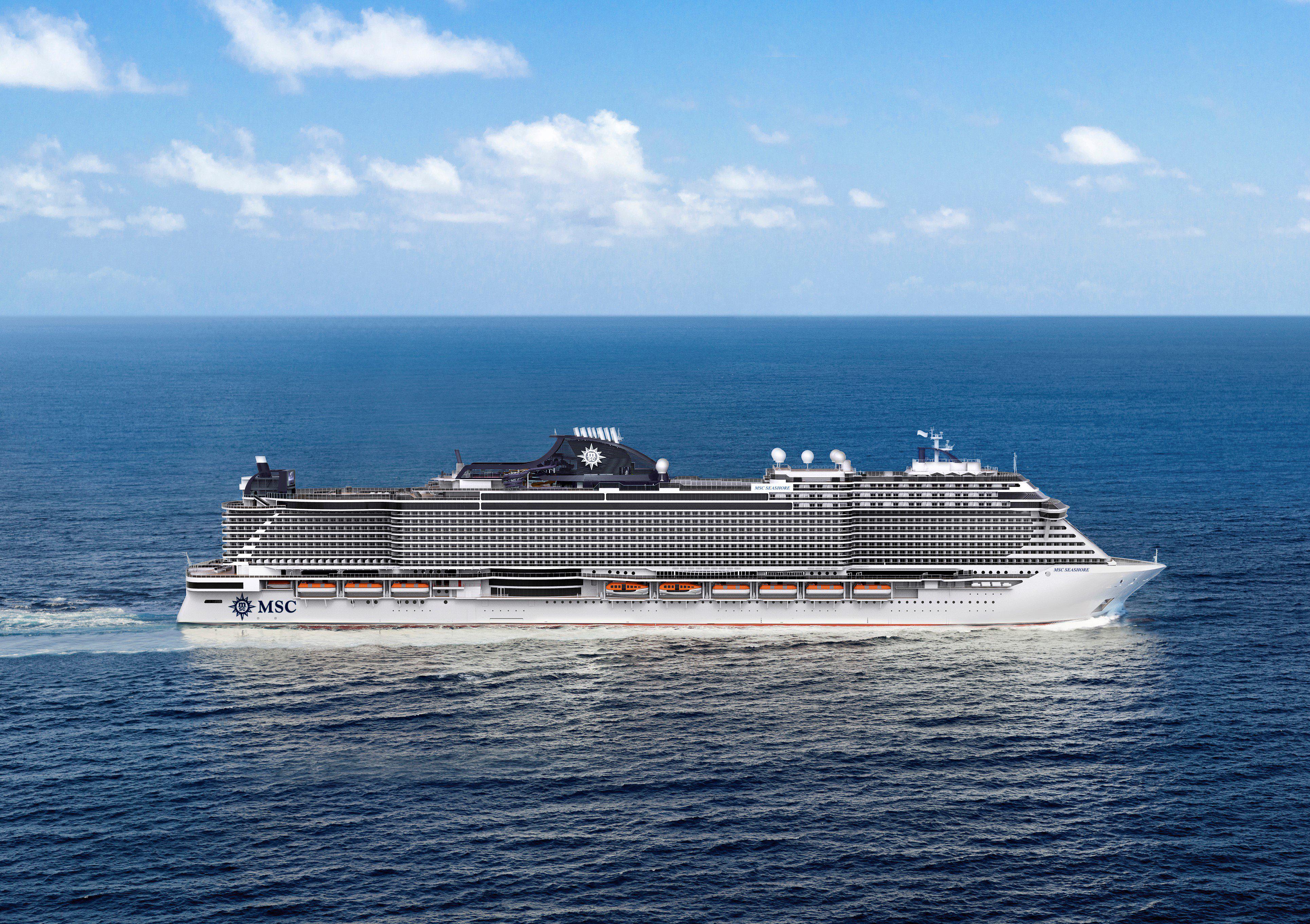 Copertina per In due settimane 4mila tamponi e nessun positivo per le prove in mare della Msc Seashore